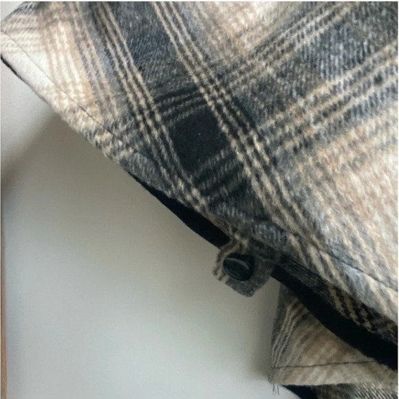 Blank NYC checked out plaid poncho cape jacket quarter zip vegan leather collar - Picture 8 of 16